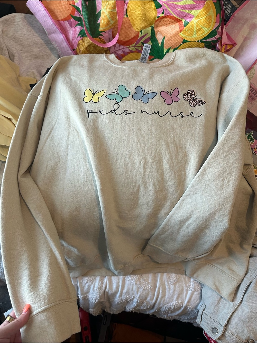 Gildan 2XL Cream Crewneck Pullover